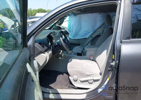 2011 Toyota Highlander Se из США, поврежденный, VIN 5TDZA3EH7BS008147